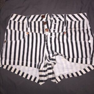 Kendall & Kylie Shorts 0